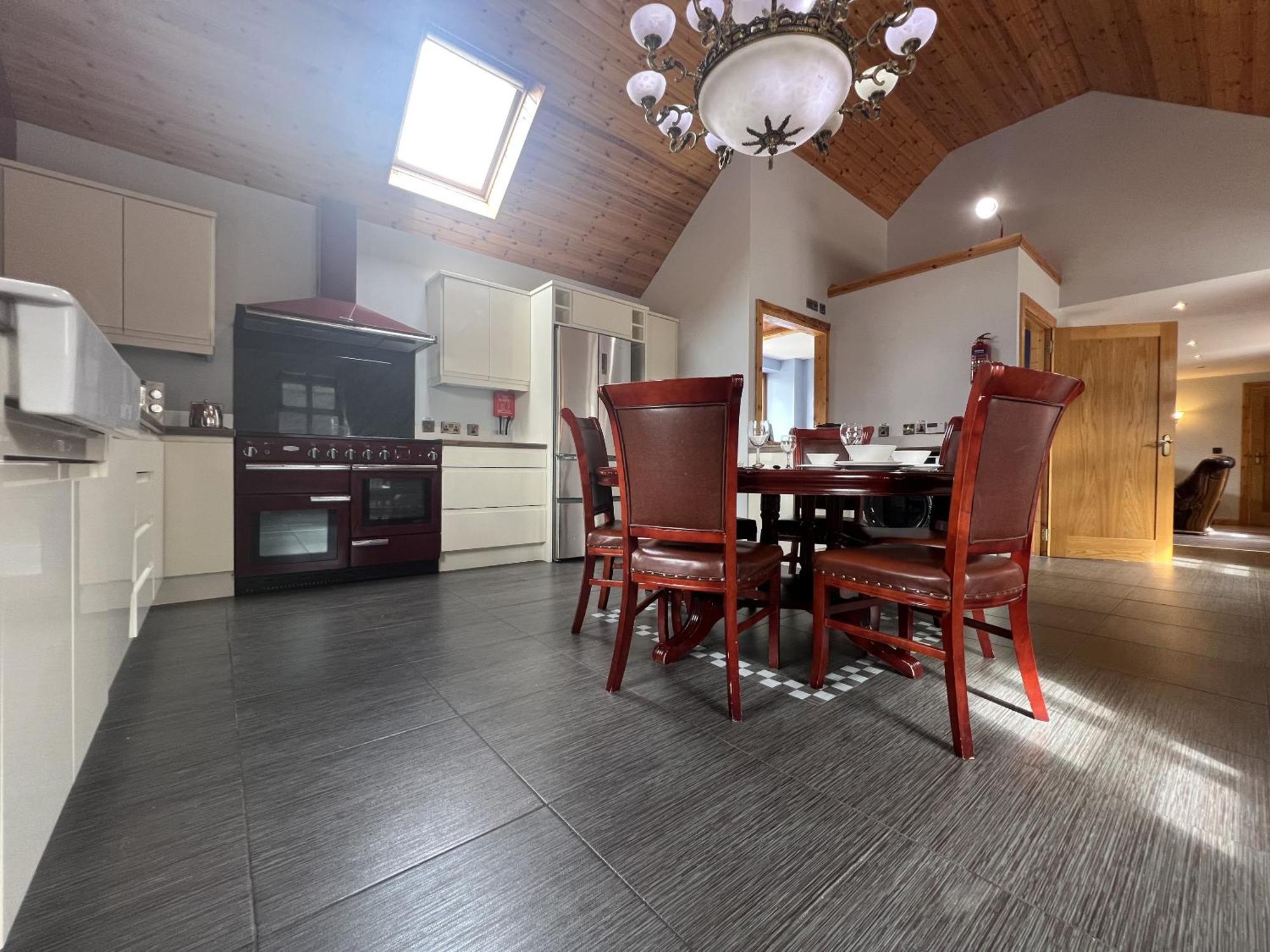 Avoca Lodge Lisburn Bagian luar foto